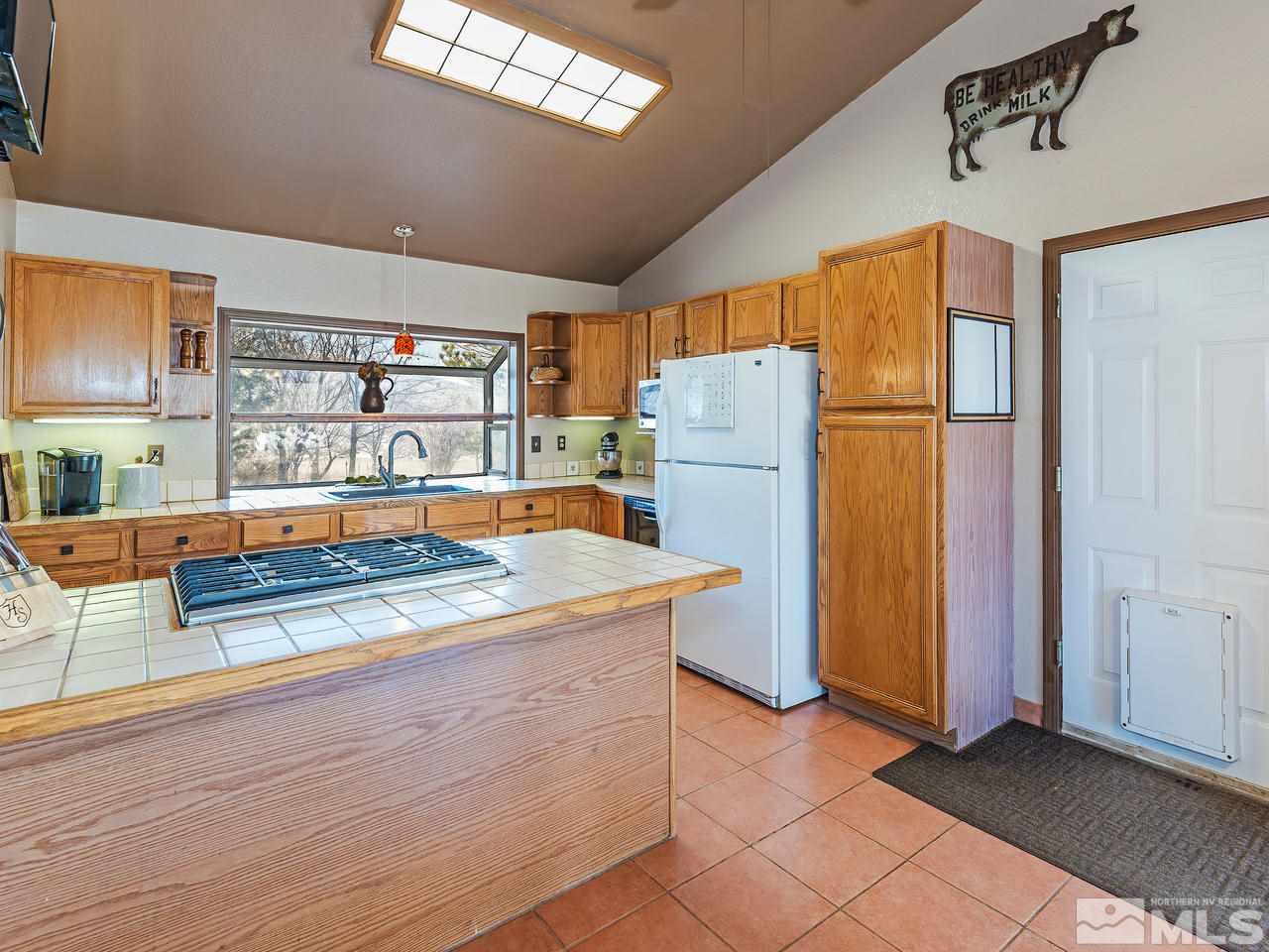14450 Chariot Road Reno, NV 89508 - Photo 4 of 22 Photo 4