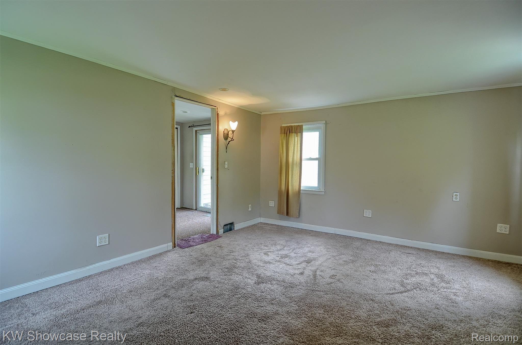 14188 Sharon Hollow Road Manchester, MI 48158 - Photo 15 of 42 14-Master Bedroom 2nd View.jpg