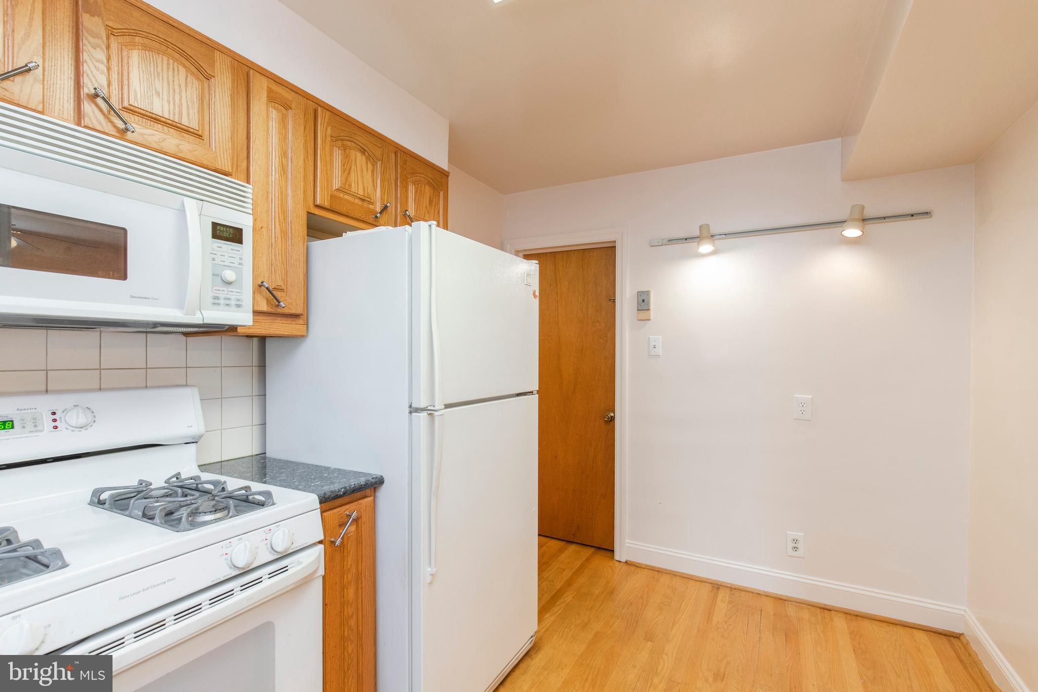 822 Laurel Road Yeadon, PA 19050 - Photo 12 of 28 Gas Cooking and Built in Microwave
