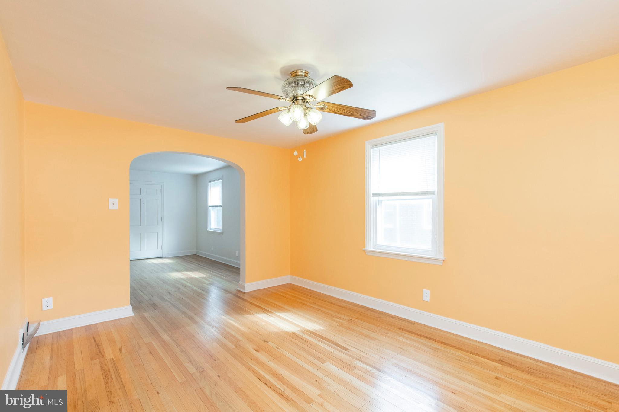 822 Laurel Road Yeadon, PA 19050 - Photo 6 of 28 Dining Room