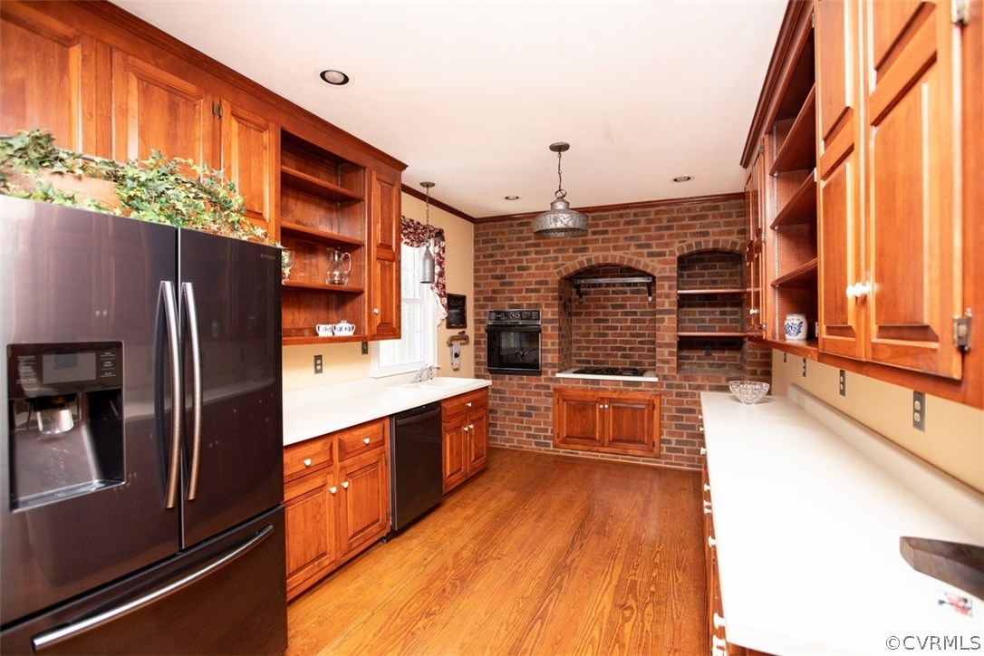 526 First Rock Road Prospect, VA 23960 - Photo 5 of 50 a kitchen with stainless steel appliances granite countertop a refrigerator a stove and a wooden floors