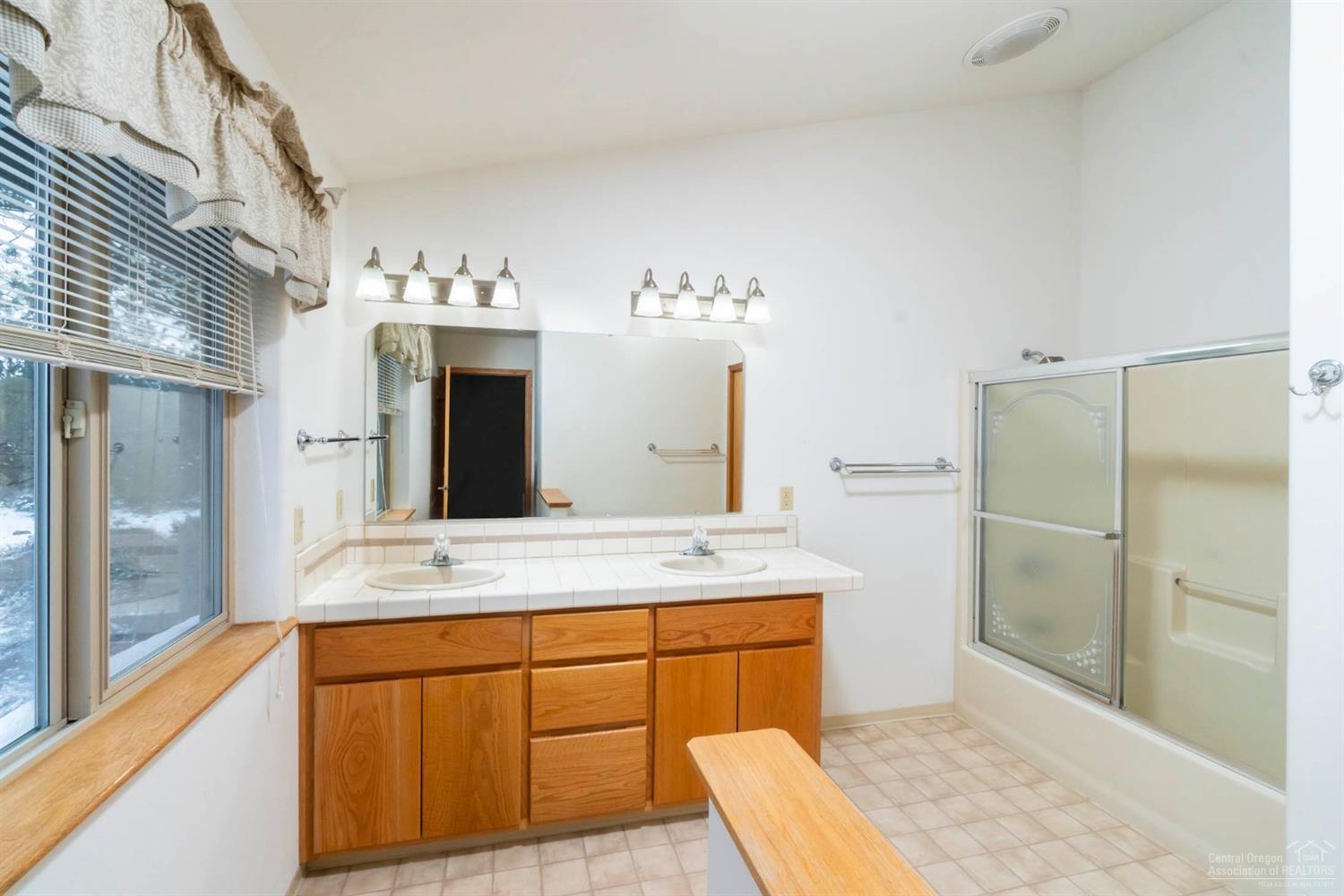 19789 Rocking Horse Road Bend, OR 97702 - Photo 18 of 25 Additional Photo