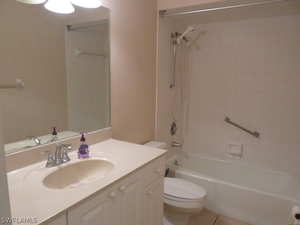 6914 Winkler Road Fort Myers, FL 33919 - Photo 5 of 13 Gallery Image 5