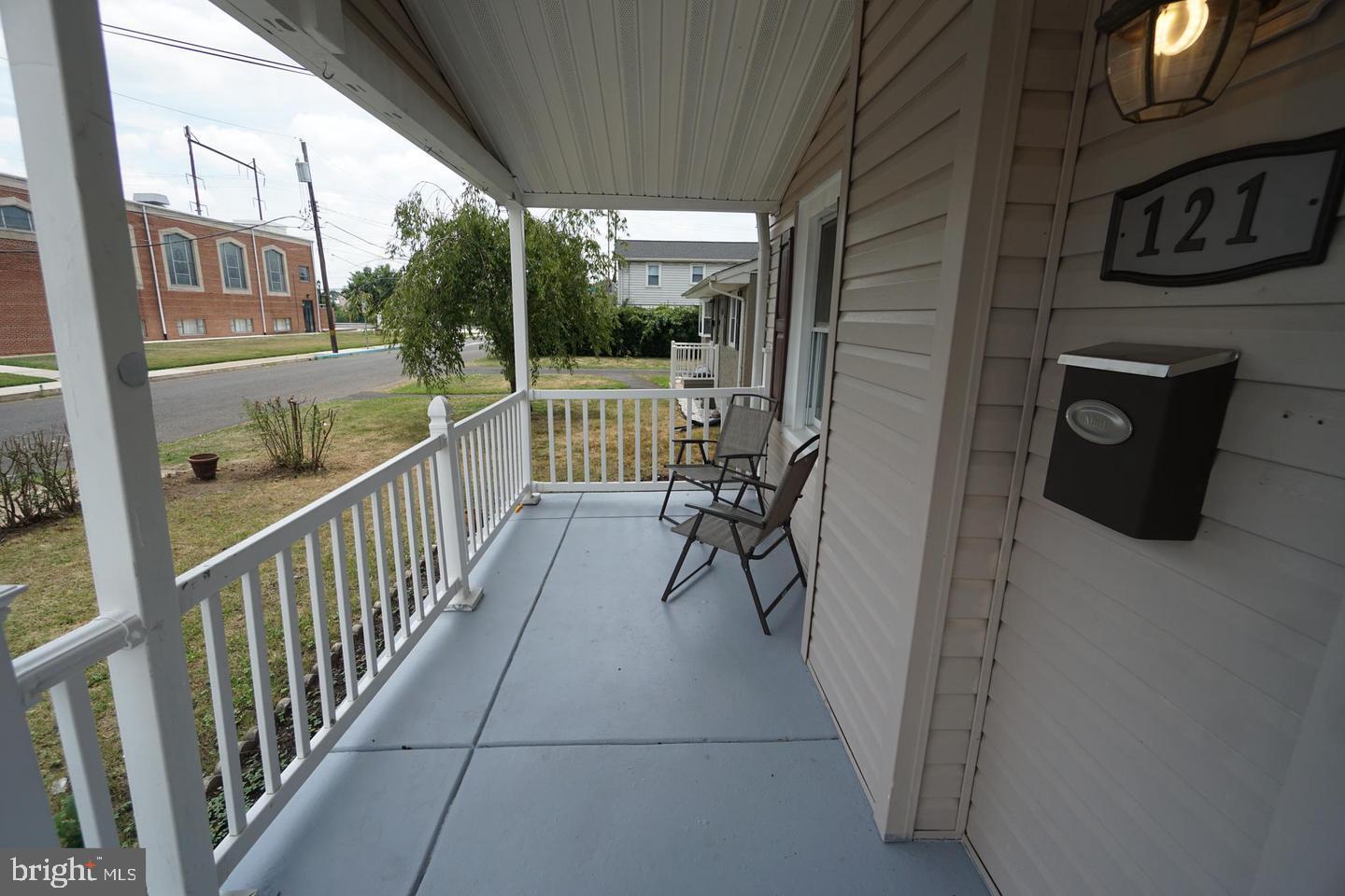 121 Walnut Avenue Croydon, PA 19021 - Photo 8 of 32
