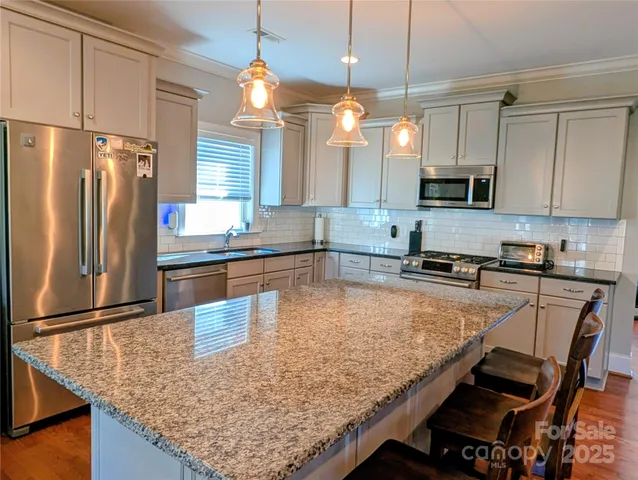 $808,000 | 19934 Walter Henderson Road, Cornelius, NC 28031