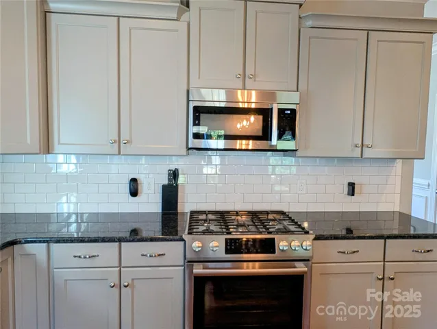 $808,000 | 19934 Walter Henderson Road, Cornelius, NC 28031