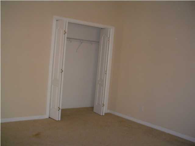 233 Tropical Way Freeport, FL 32439 - Photo 11 of 13 Gallery Image 11