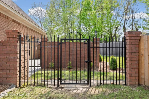 $259,000 | 9717 Dogwood Manor South, Olive Branch, MS 38654