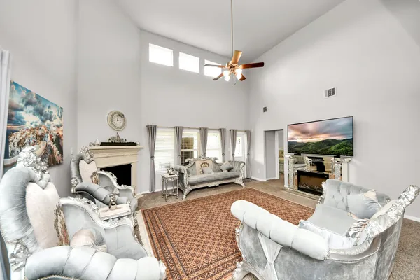 $3,100 | 2918 Silverhorn Lane, Rosenberg, TX 77471
