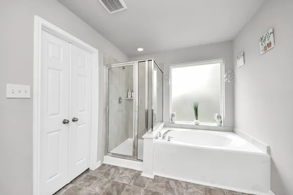 $3,100 | 2918 Silverhorn Lane, Rosenberg, TX 77471