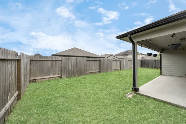 $3,100 | 2918 Silverhorn Lane, Rosenberg, TX 77471