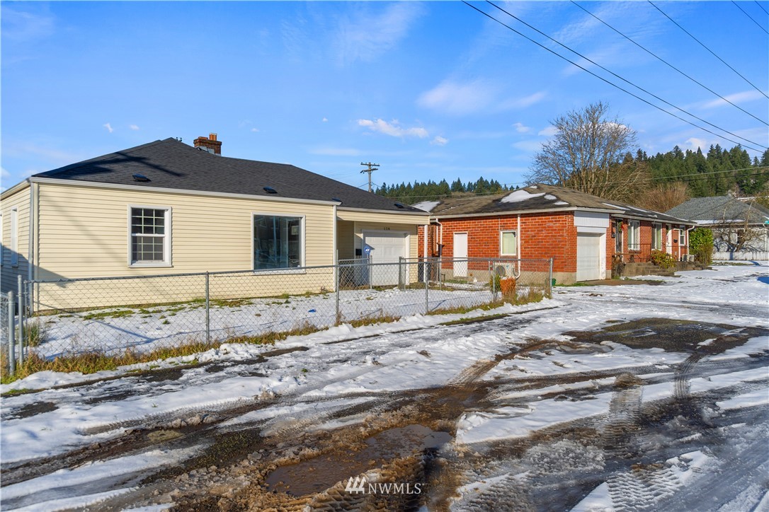 128 Southwest 6th Street Chehalis, WA 98532 - Photo 27 of 28 Gallery Image 27