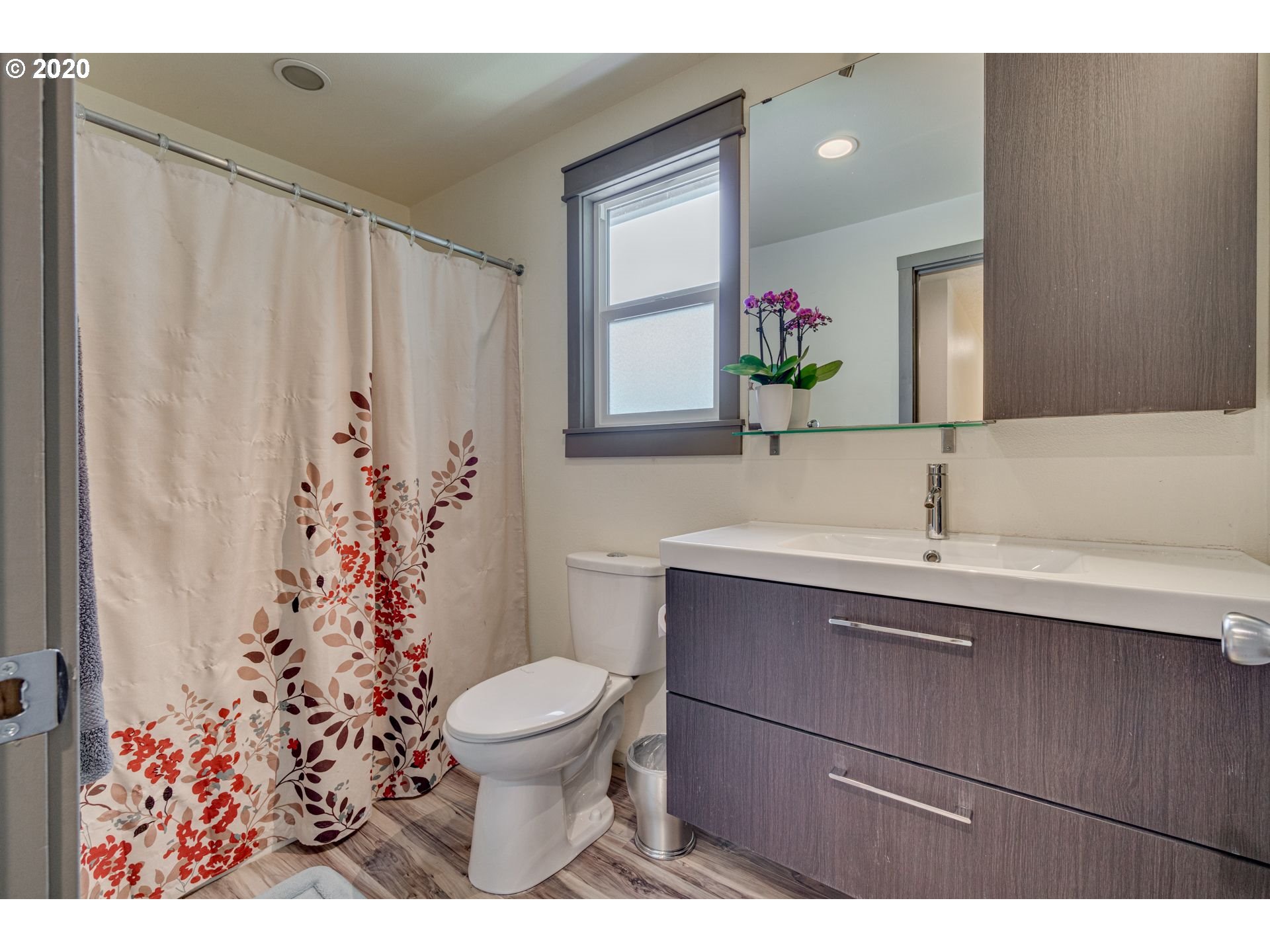 6532 Southwest Locust Street Portland, OR 97223 - Photo 25 of 32 Gallery Image 25