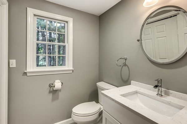4 Olde Coach Road North Reading, MA 01864 - Photo 20 of 30 Gallery Image 20