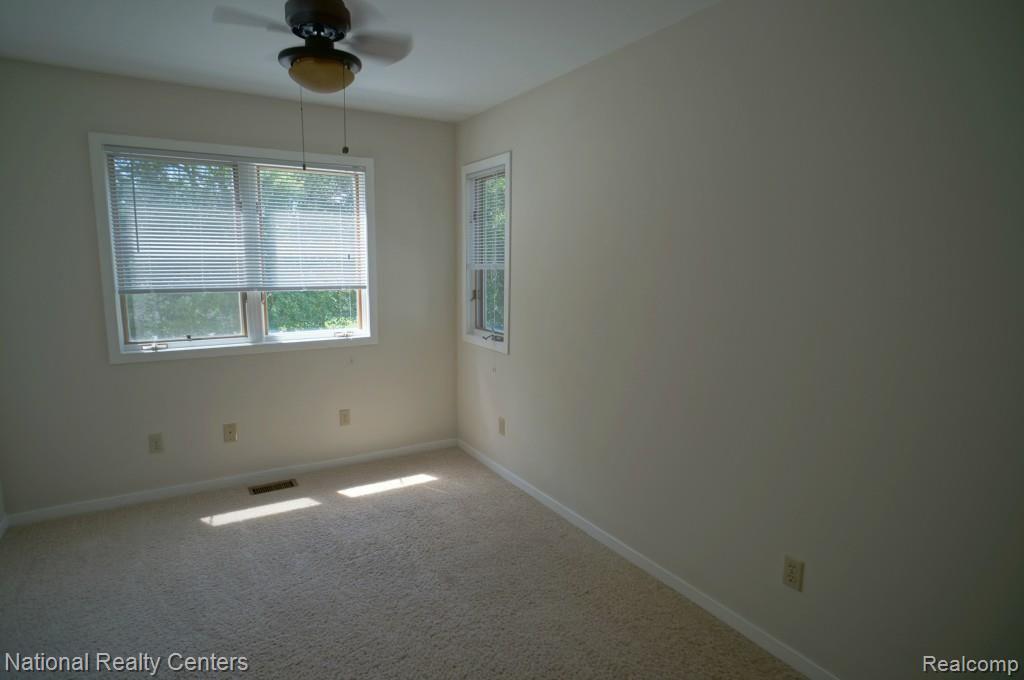 5081 Orion Road Rochester, MI 48306 - Photo 20 of 31