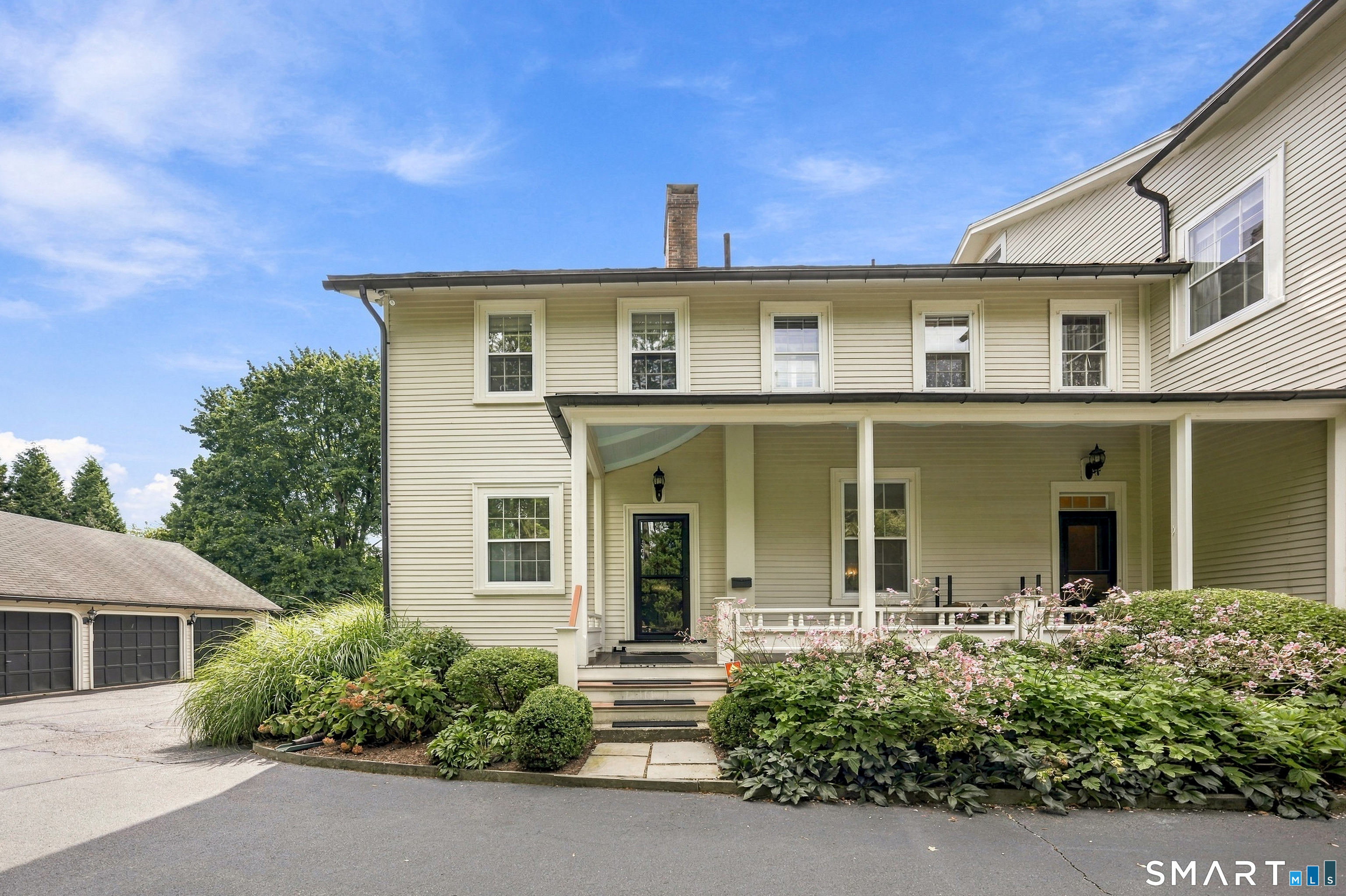 415 Old Post Road Fairfield, CT 06824 - Photo 37 of 40 Gallery Image 37