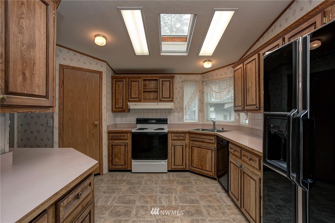 32905 Berry Lane Sedro-Woolley, WA 98284 - Photo 11 of 22 Gallery Image 11
