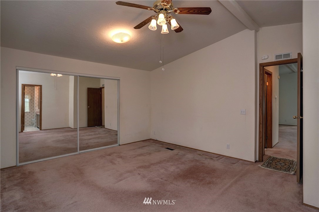 32905 Berry Lane Sedro-Woolley, WA 98284 - Photo 15 of 22 Gallery Image 15