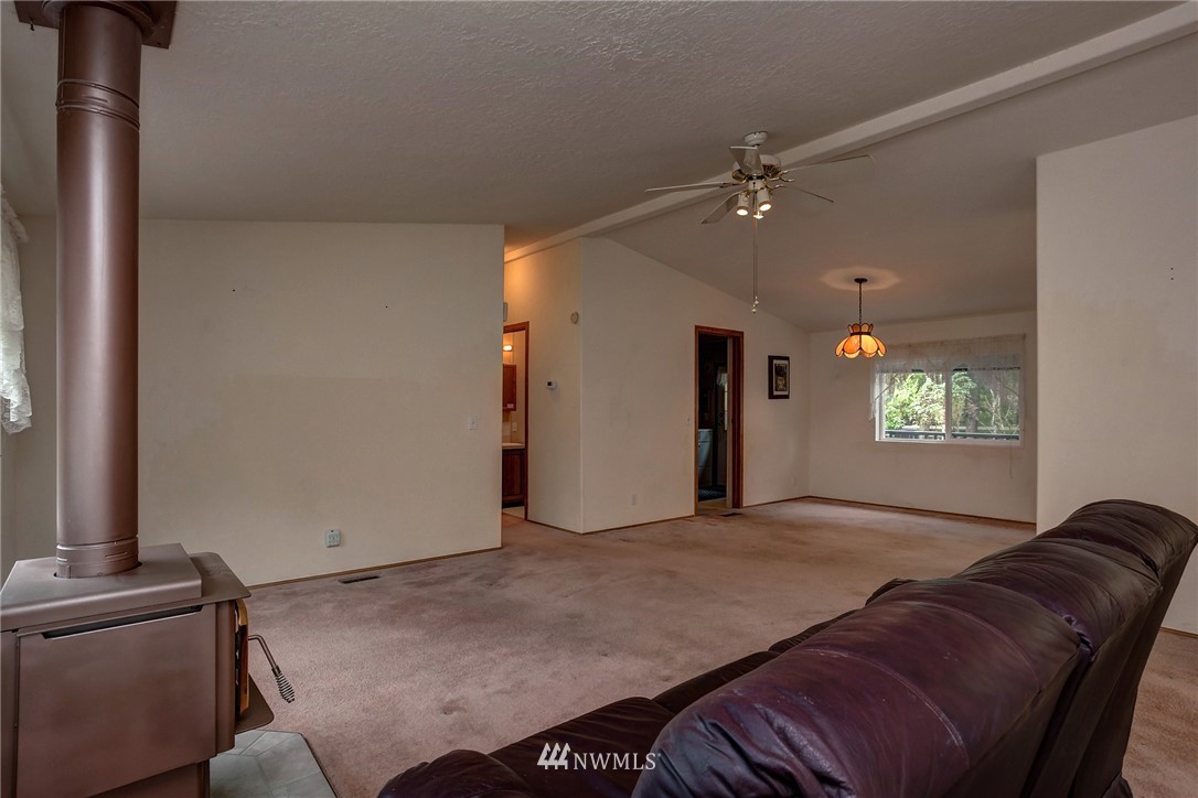 32905 Berry Lane Sedro-Woolley, WA 98284 - Photo 8 of 22 Gallery Image 8