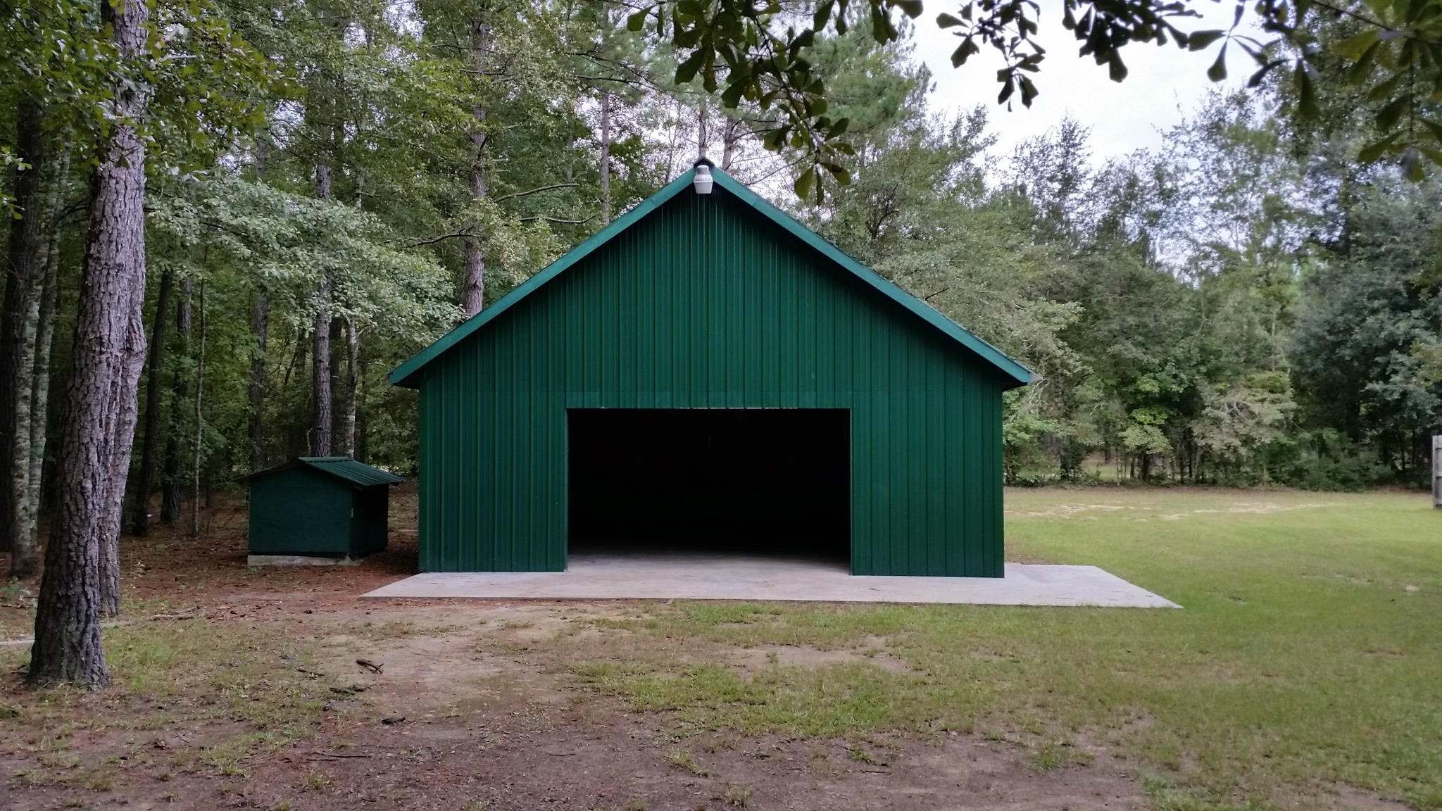 391 Limestone Road Dorchester, SC 29437 - Photo 3 of 8 Garage