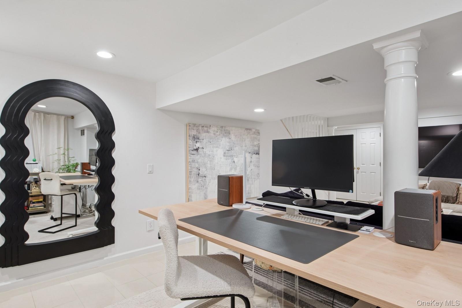 62 Sea Farm Lane Bridgehampton, NY 11932 - Photo 18 of 25 a room with furniture and a flat screen tv