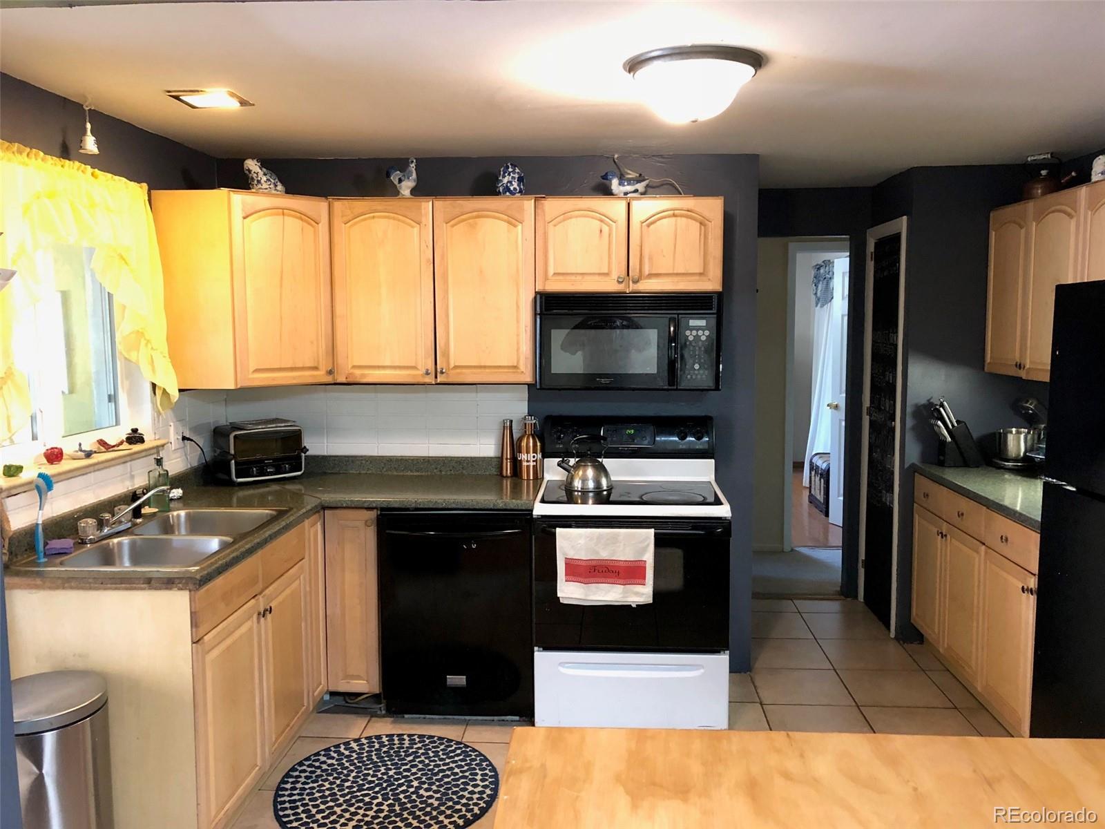 4693 Carr Street Wheat Ridge, CO 80033 - Photo 4 of 11 Gallery Image 4