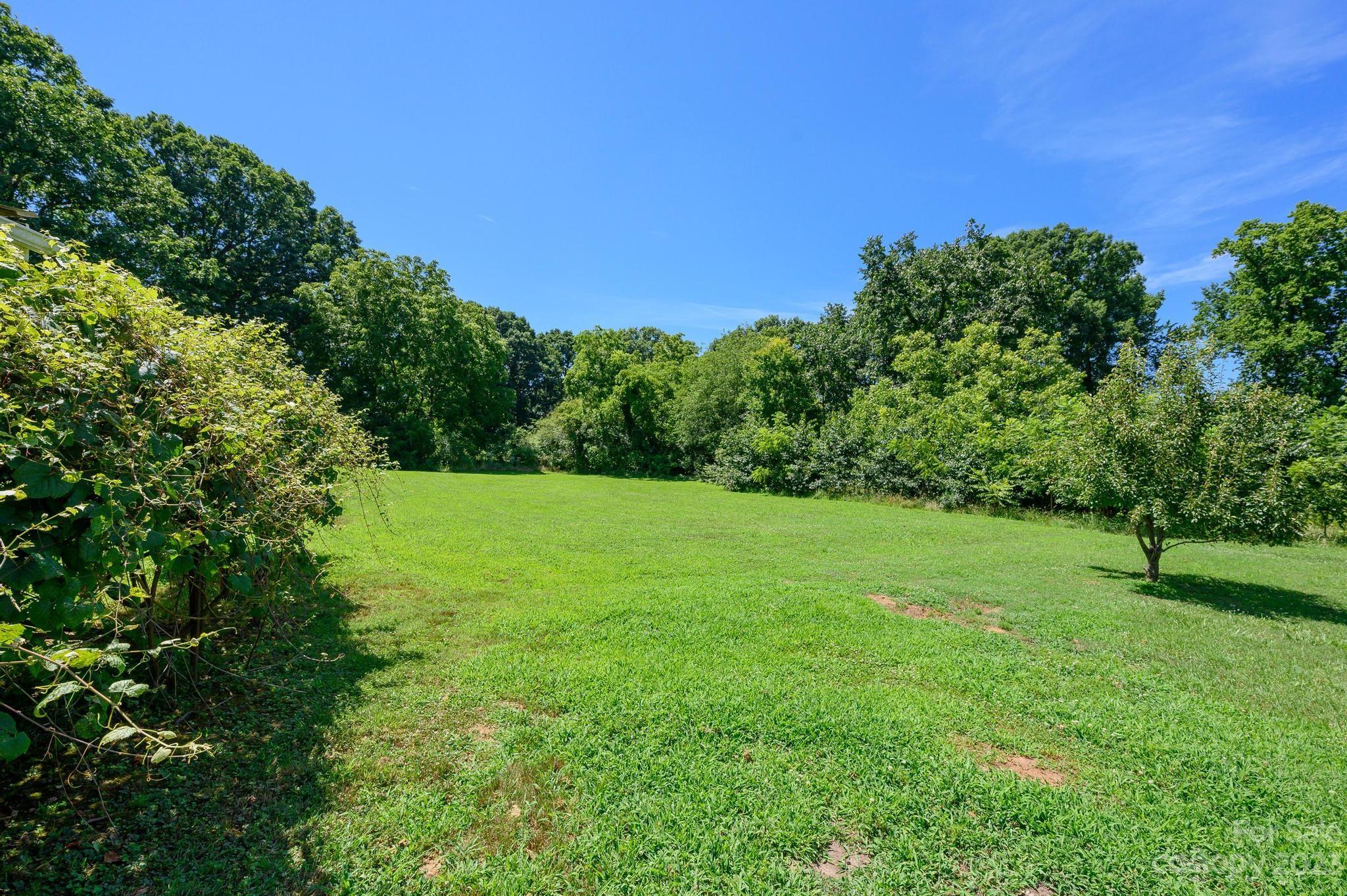 3318 Trinity Church Road Valdese, NC 28690 - Photo 10 of 44 Gallery Image 10