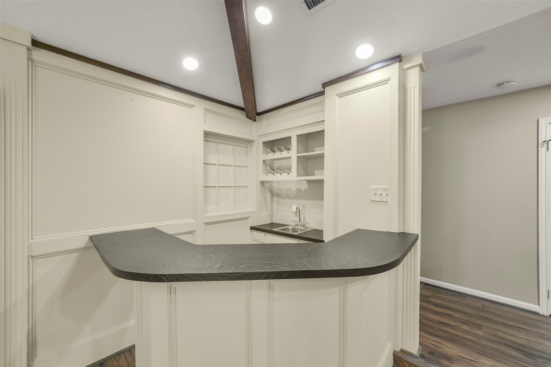 25302 Fairbrook Lane Spring, TX 77373 - Photo 18 of 50 Wetbar