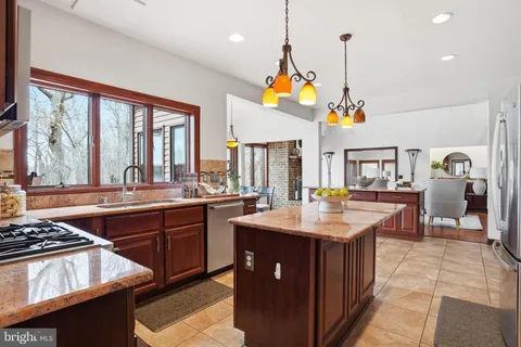 $1,349,000 | 10602 Cannonview Court, Fort Washington, MD 20744