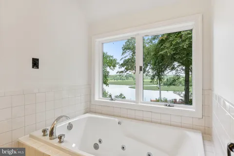 $1,349,000 | 10602 Cannonview Court, Fort Washington, MD 20744