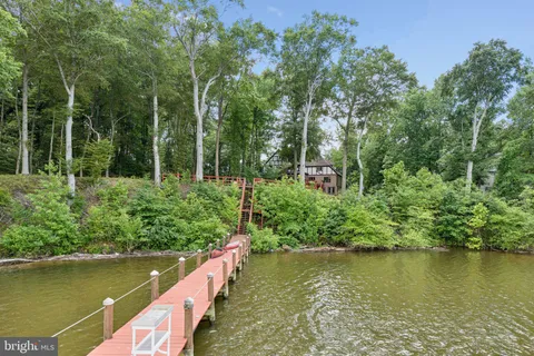 $1,349,000 | 10602 Cannonview Court, Fort Washington, MD 20744