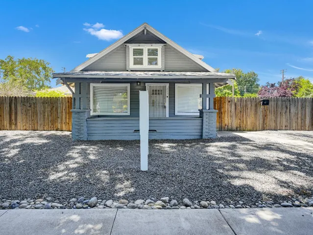 $399,900 | 613 14th Street, Modesto, CA 95354