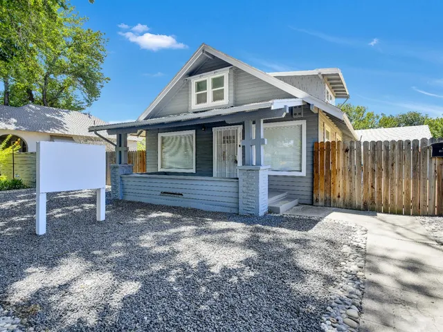 $399,900 | 613 14th Street, Modesto, CA 95354
