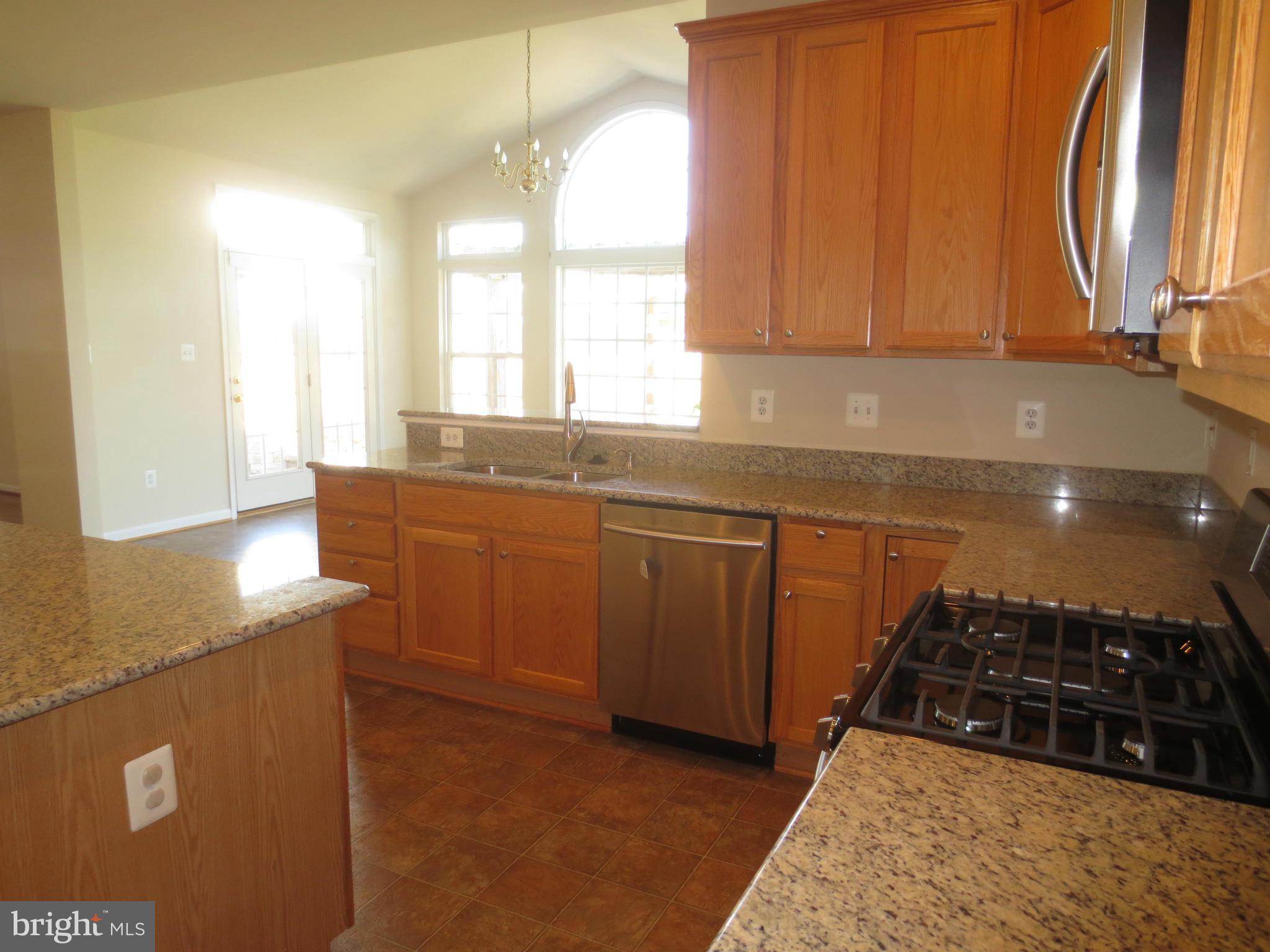 1805 Weybridge Road Frederick, MD 21702 - Photo 11 of 30 Kitchen