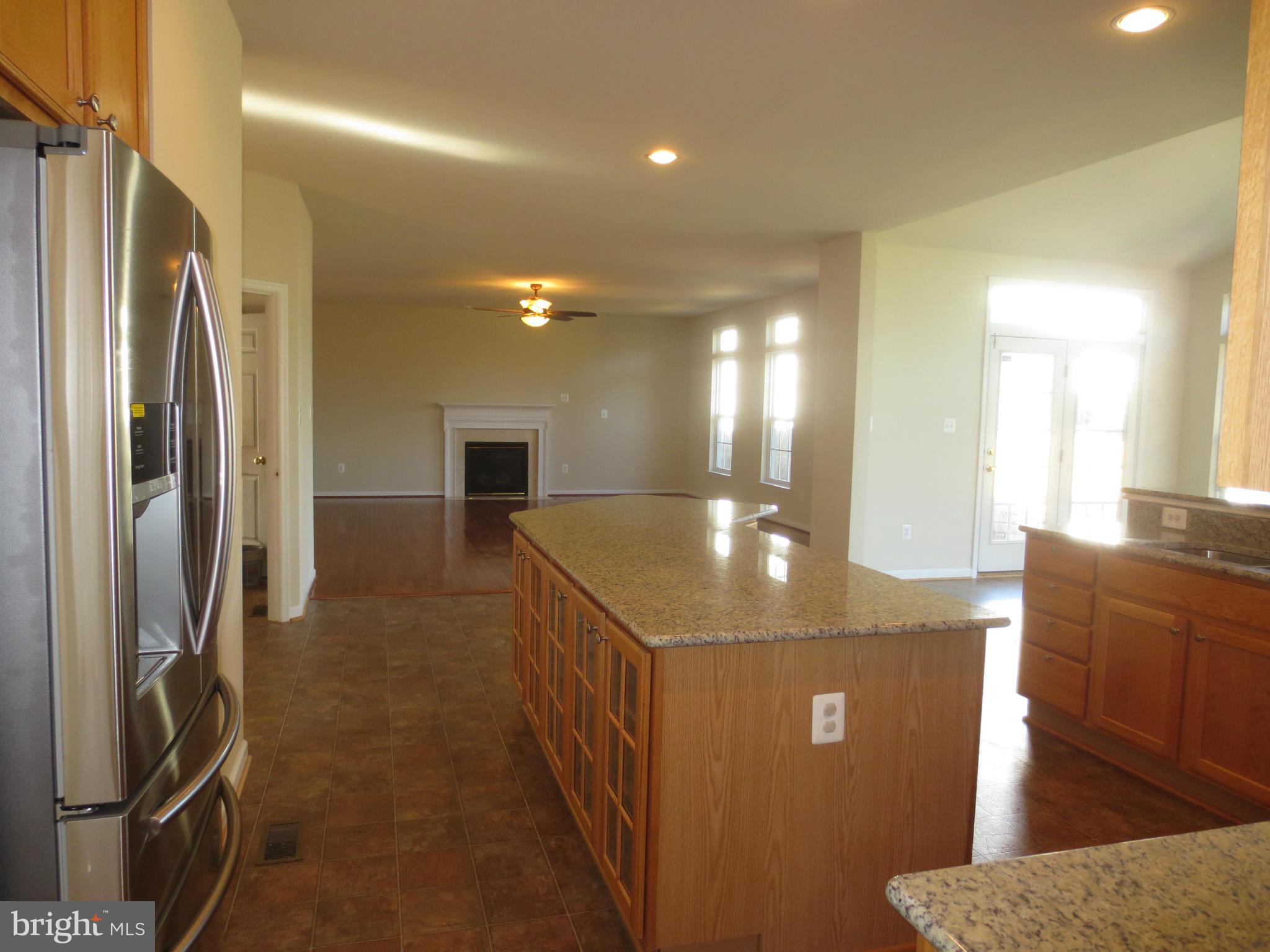 1805 Weybridge Road Frederick, MD 21702 - Photo 10 of 30 KITCHEN AND FAMILY ROOMS