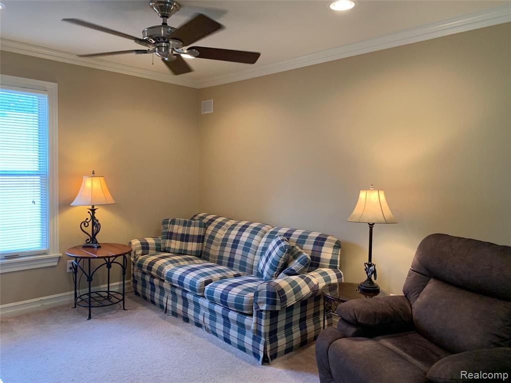 338 Ridge Road Grosse Pointe Farms, MI 48236 - Photo 16 of 54