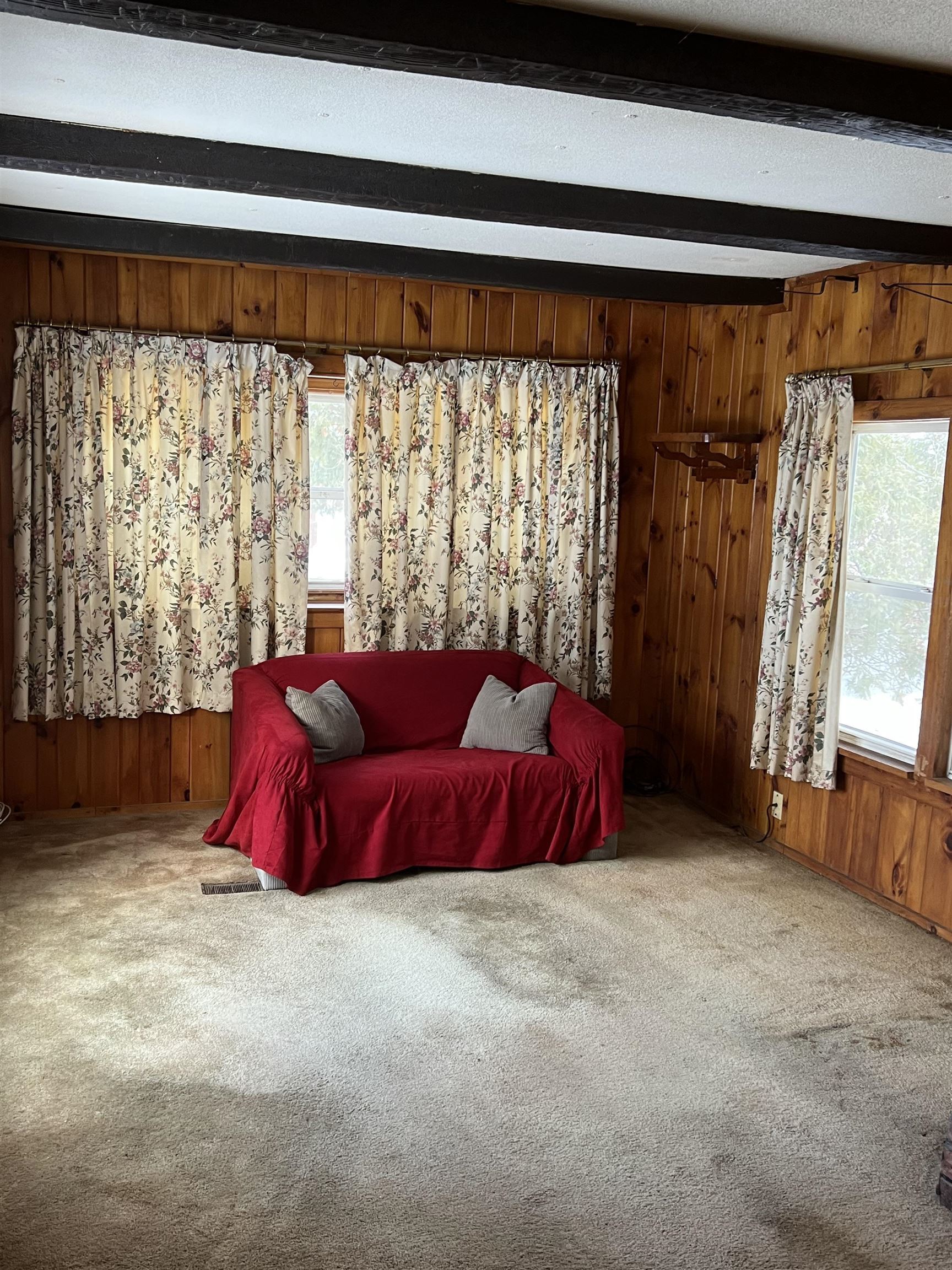37 Valley Road Brattleboro, VT 05301 - Photo 8 of 28 Gallery Image 8