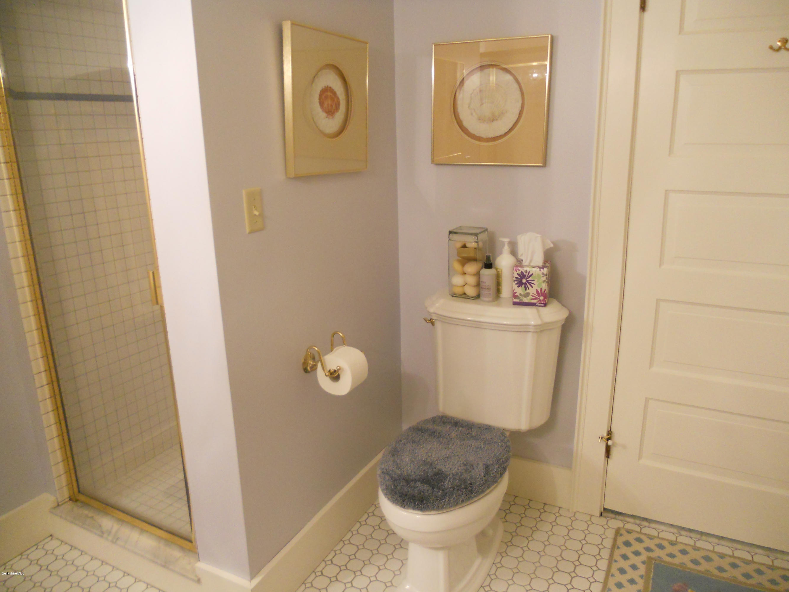 220 Henderson Road Clarksburg, MA 01247 - Photo 24 of 50 DSCN2224