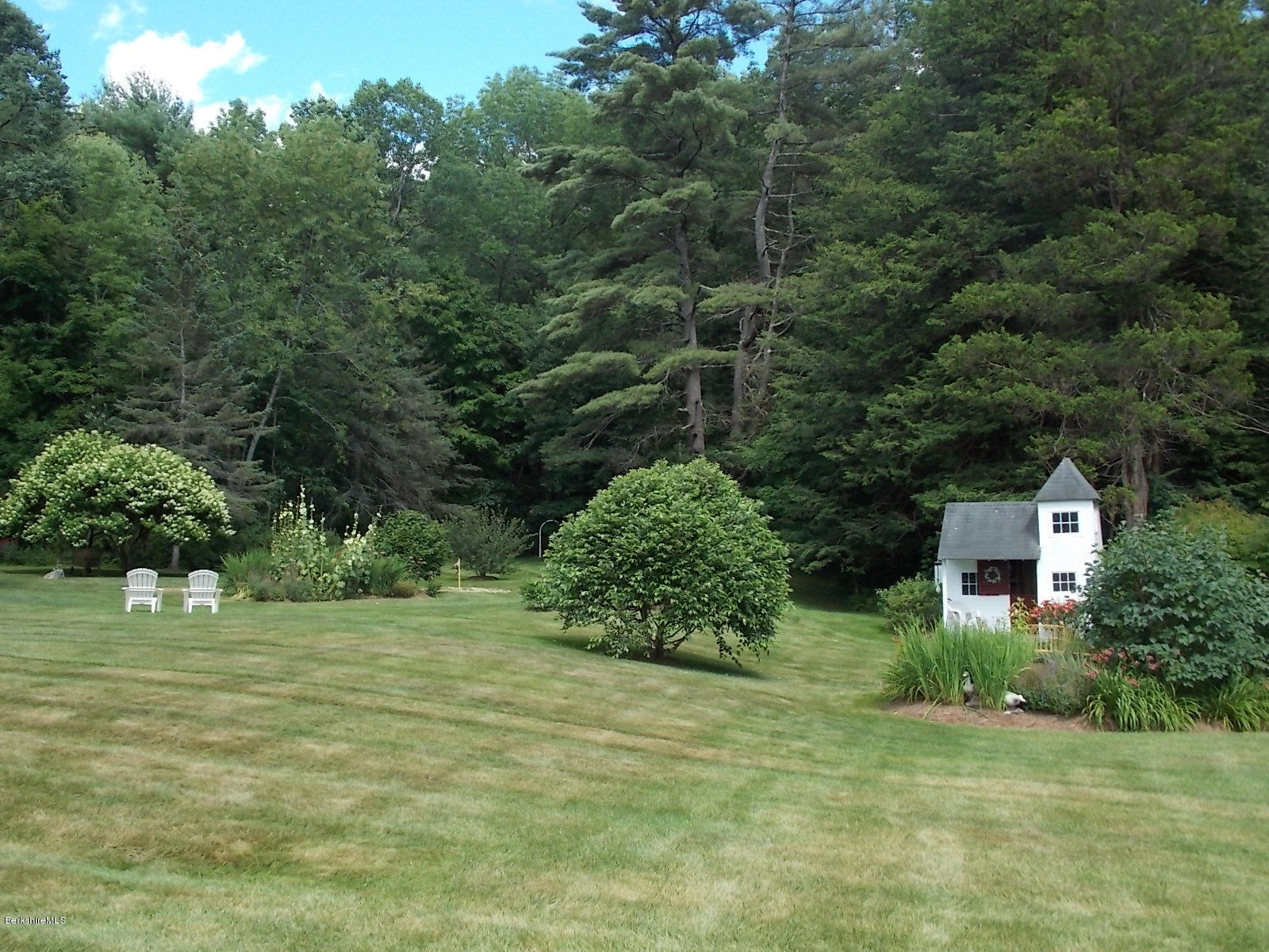 220 Henderson Road Clarksburg, MA 01247 - Photo 41 of 50 DSCN3494