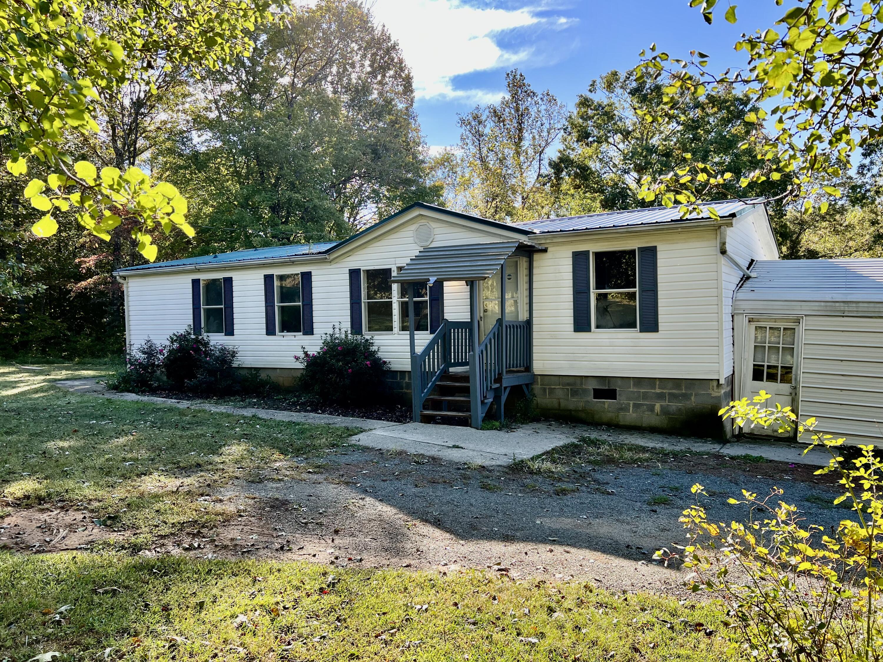856 Armstrong Road Penhook, VA 24137 - Photo 2 of 28 IMG-2876
