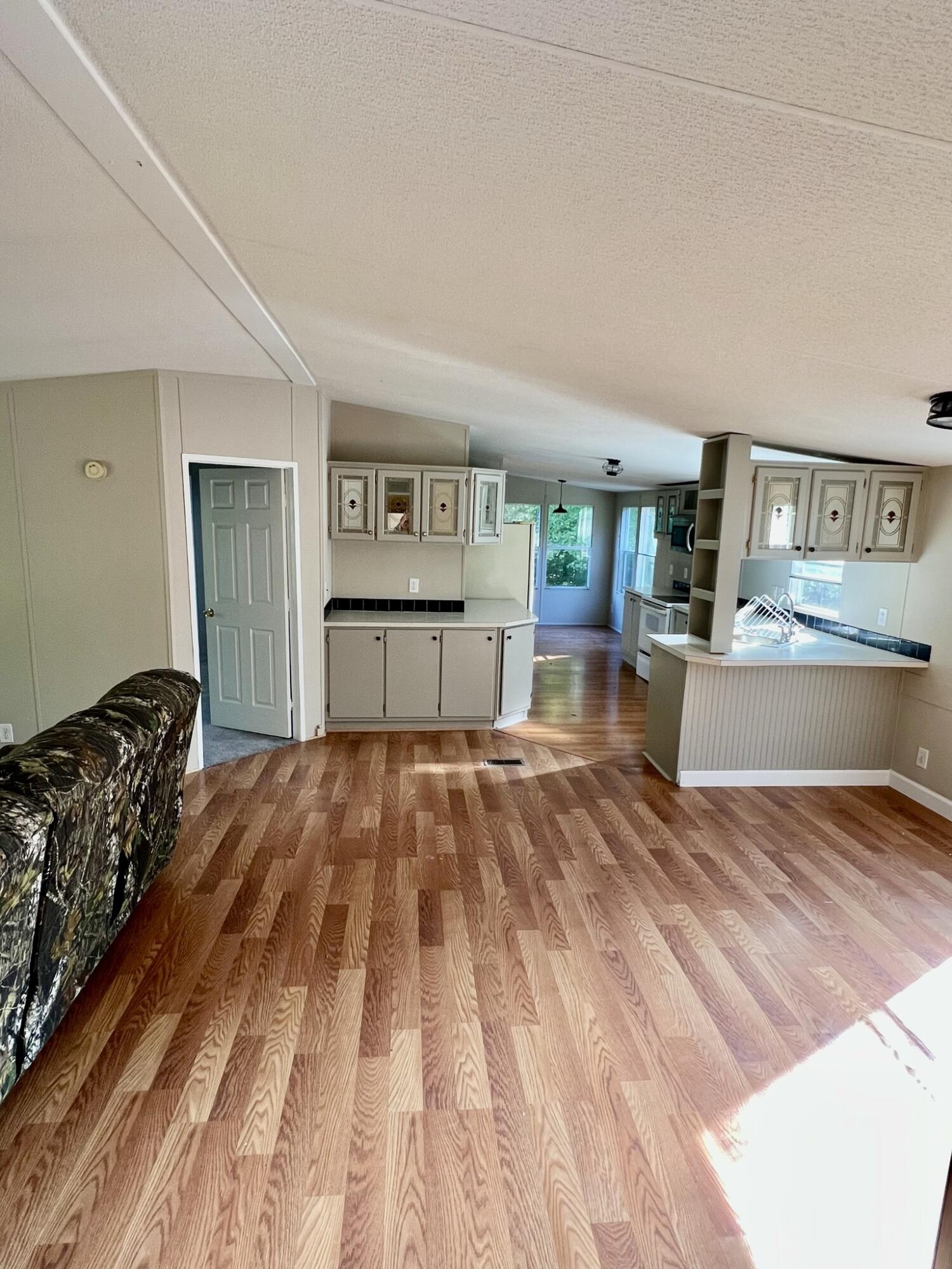 856 Armstrong Road Penhook, VA 24137 - Photo 7 of 28 IMG_2884