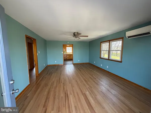 $1,600 | 18 North C And P Lane, Unit B, Smithsburg, MD 21783