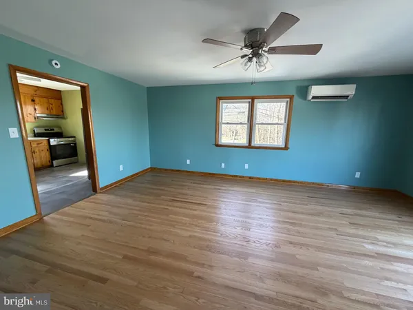 $1,600 | 18 North C And P Lane, Unit B, Smithsburg, MD 21783