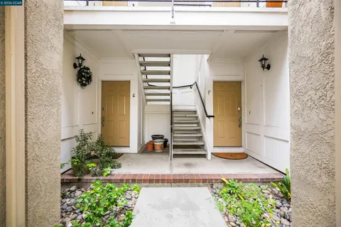 $639,000 | 2020 Canyon Woods Drive, Unit C, San Ramon, CA 94582