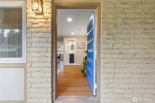 $1,785,000 | 293 146th Place Northeast, Bellevue, WA 98007