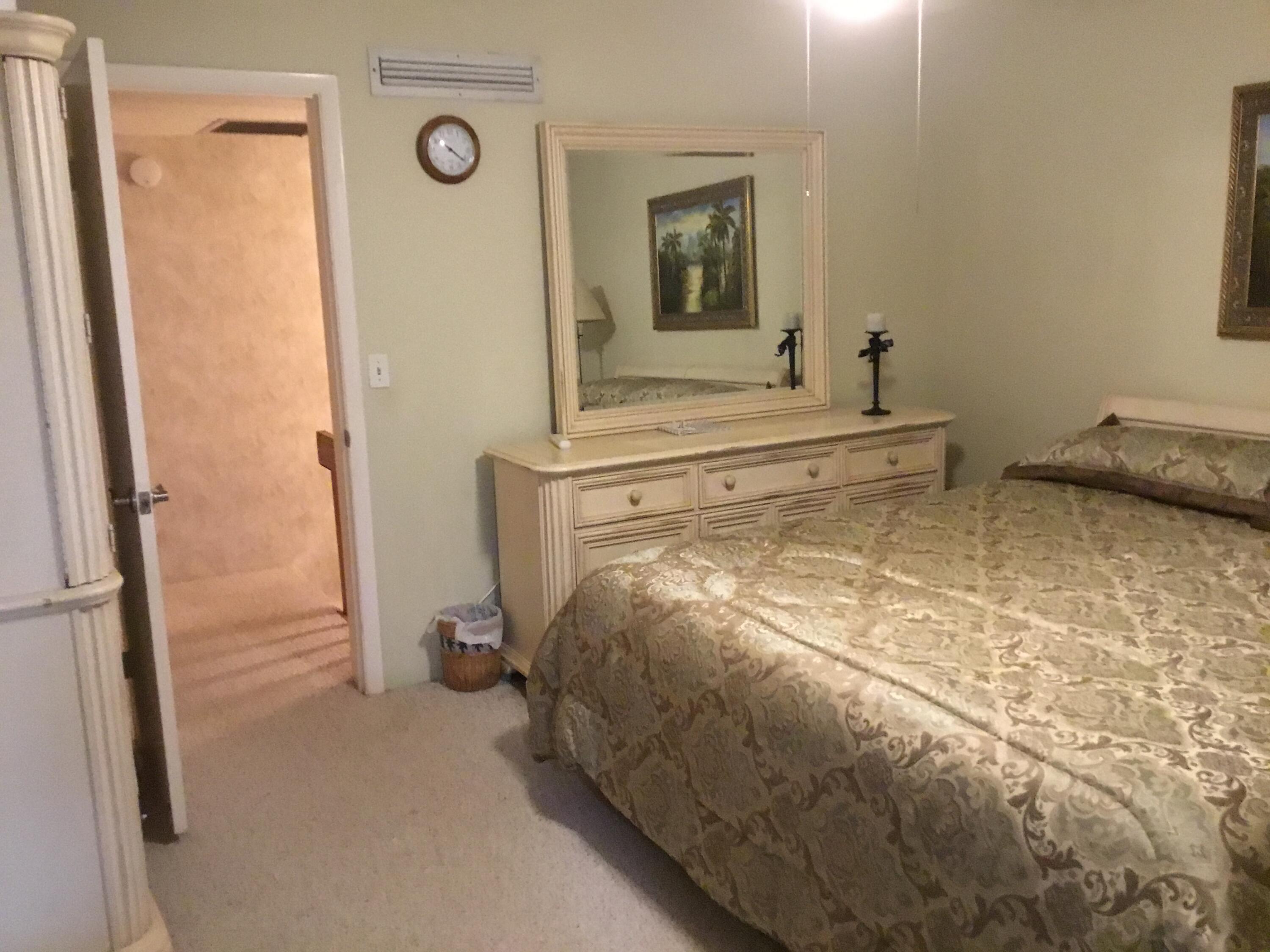 825 Center Street, Unit 17C Jupiter, FL 33458 - Photo 12 of 26 941FA022-6D14-4B54-BCDA-45F3178277B8