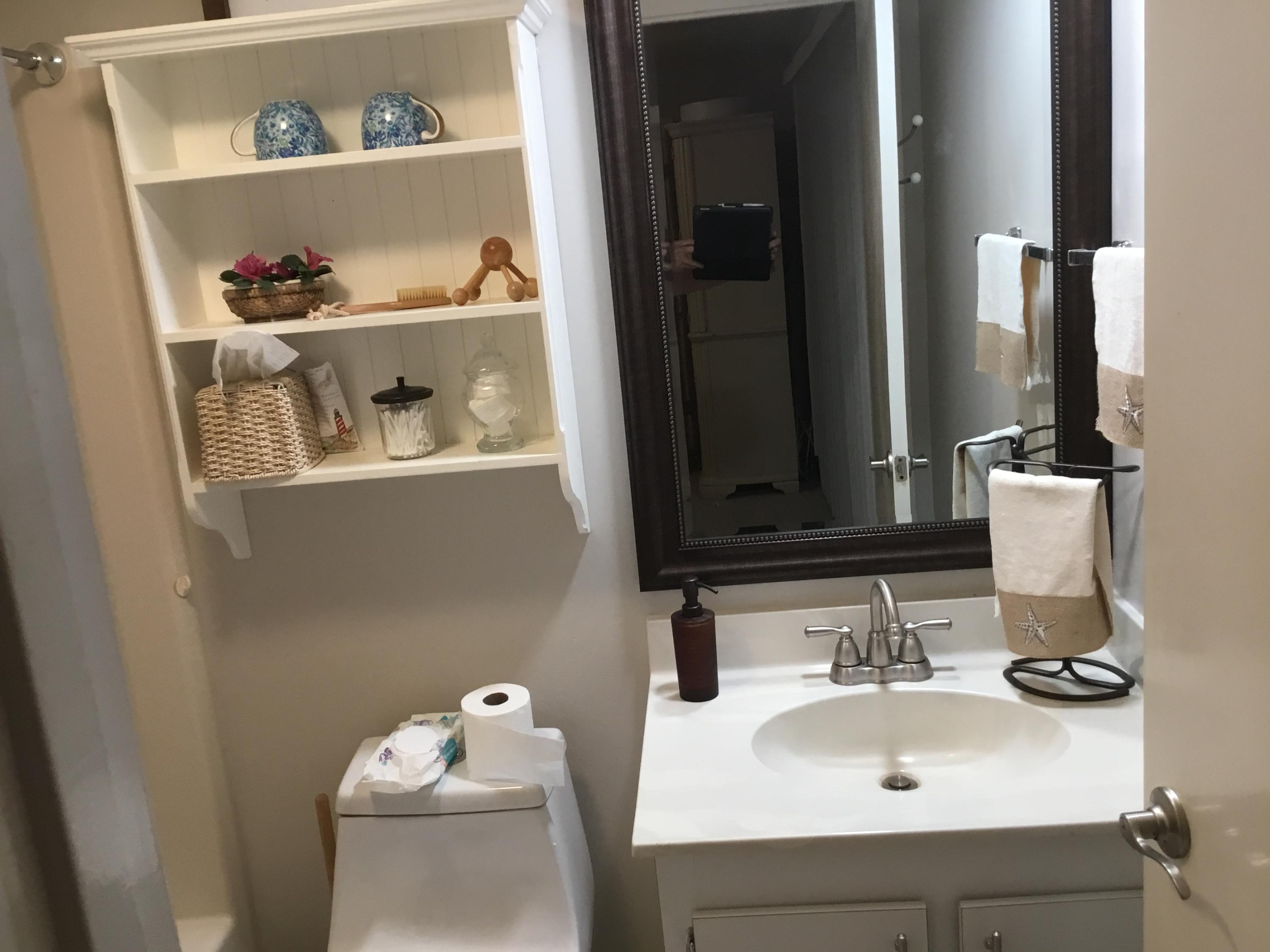 825 Center Street, Unit 17C Jupiter, FL 33458 - Photo 14 of 26 19F7A28A-BE76-4F67-A68B-8E4398B44800