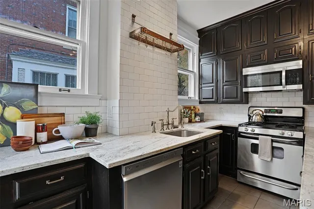 $539,900 | 6924 Amherst Avenue, University City, MO 63130