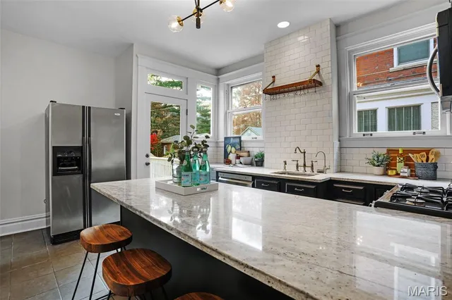 $539,900 | 6924 Amherst Avenue, University City, MO 63130