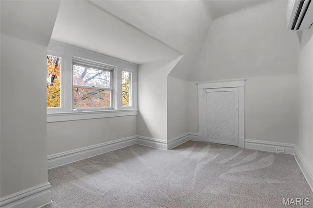 $539,900 | 6924 Amherst Avenue, University City, MO 63130